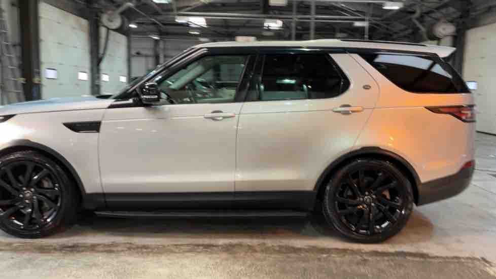 Used Land Rover Discovery 2019 for sale - 75833421: Photo 99