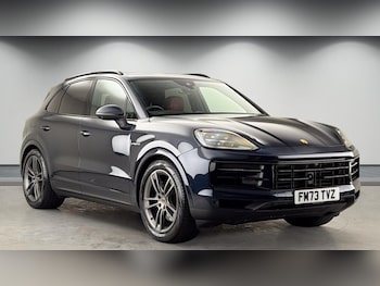 Used Porsche Cayenne 2024 for sale - 78345385: Photo
