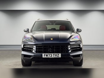 Used Porsche Cayenne 2024 for sale - 78345385: Photo