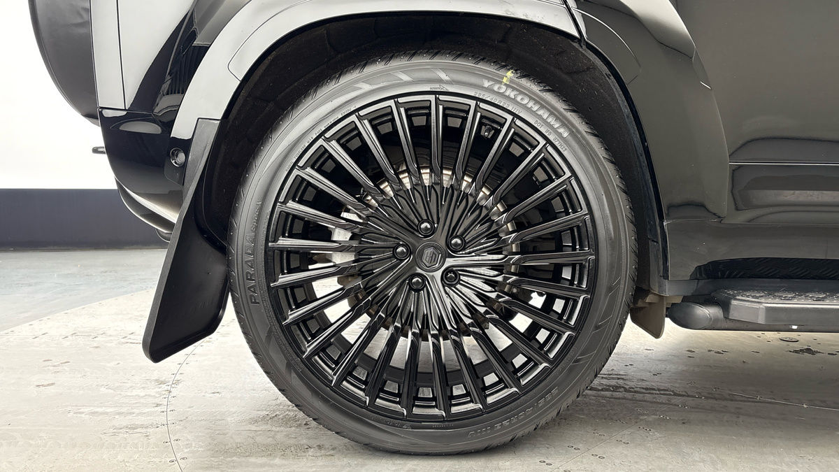 Used Land Rover Defender 110 2024 for sale - 76334539: Photo 16