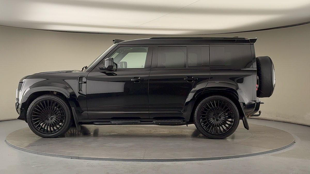 Used Land Rover Defender 110 2024 for sale - 76334539: Photo 21