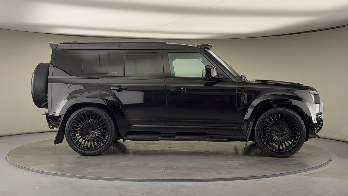 Used Land Rover Defender 110 2024 for sale - 76334539: Photo 22