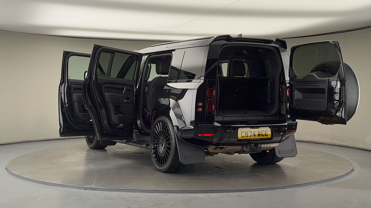 Used Land Rover Defender 110 2024 for sale - 76334539: Photo 29