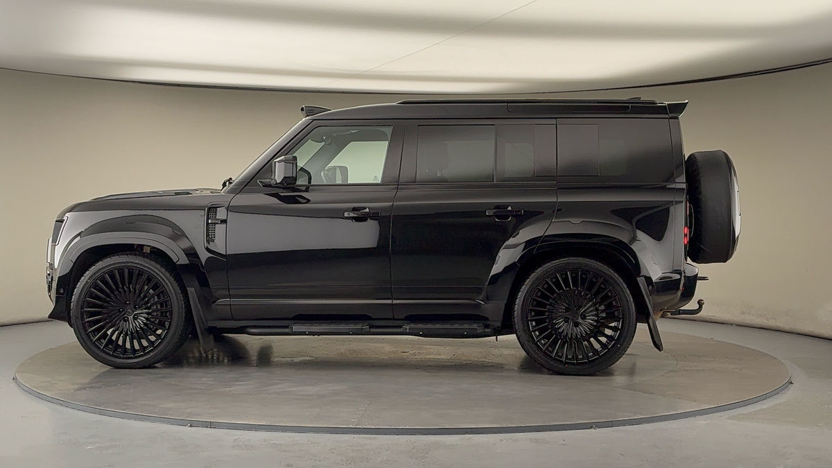 Used Land Rover Defender 110 2024 for sale - 76334539: Photo 37