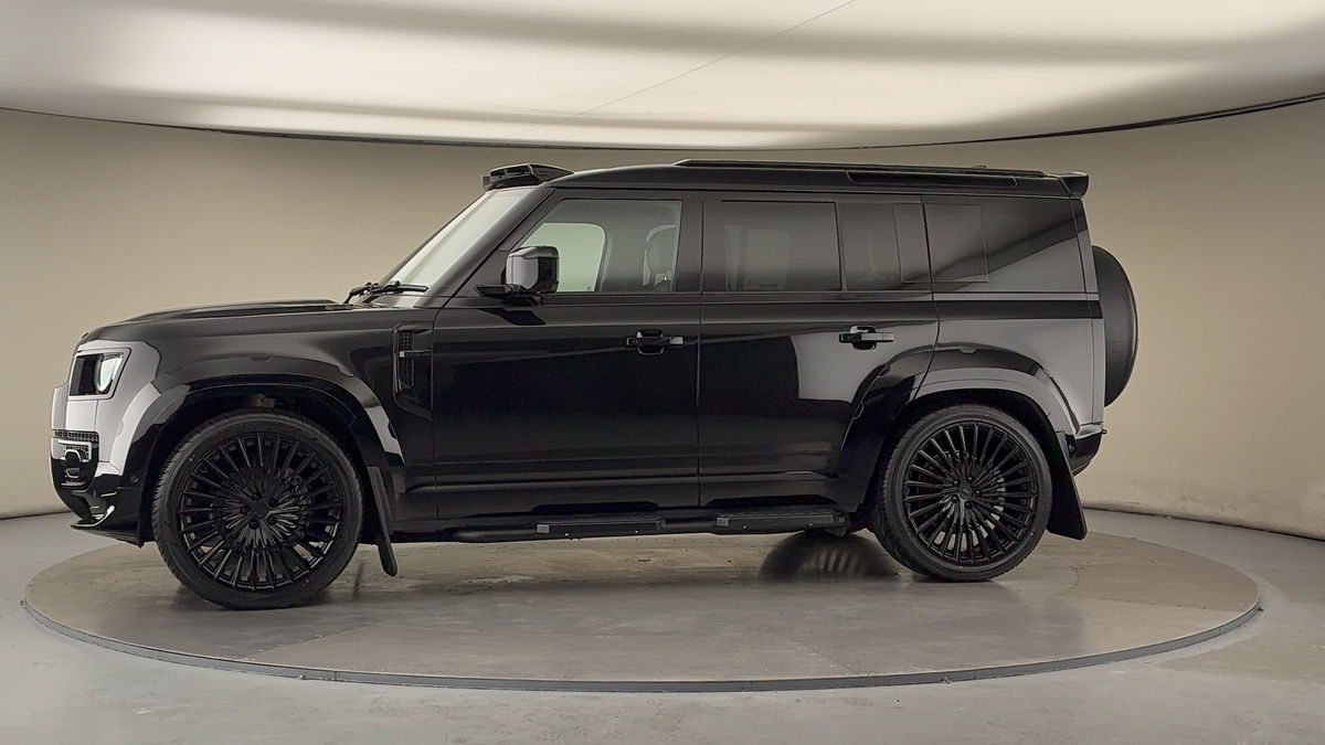 Used Land Rover Defender 110 2024 for sale - 76334539: Photo 38