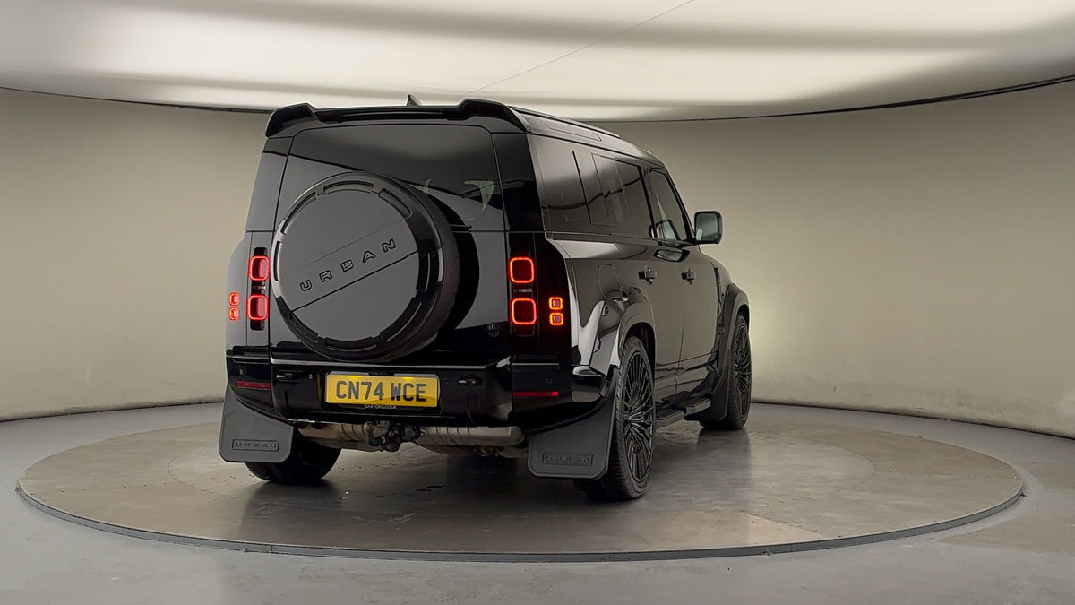 Used Land Rover Defender 110 2024 for sale - 76334539: Photo 50