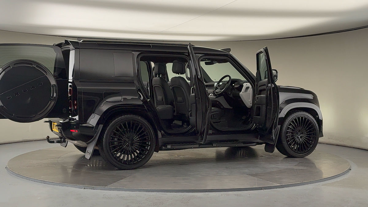 Used Land Rover Defender 110 2024 for sale - 76334539: Photo 67