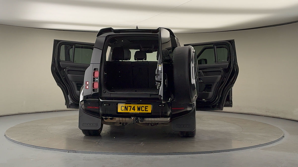 Used Land Rover Defender 110 2024 for sale - 76334539: Photo 70