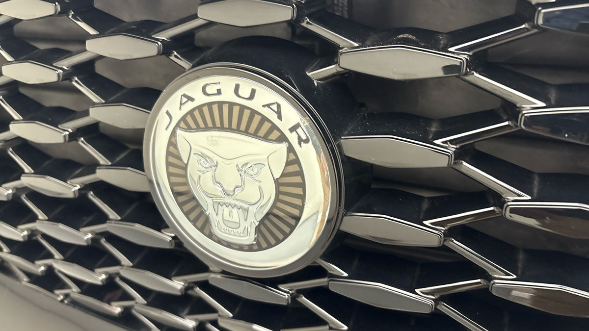 Used Jaguar E-Pace 2024 for sale - 77288810: Photo 24