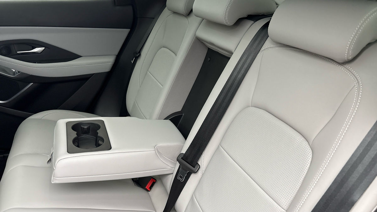 Used Jaguar E-Pace 2024 for sale - 77288810: Photo 9