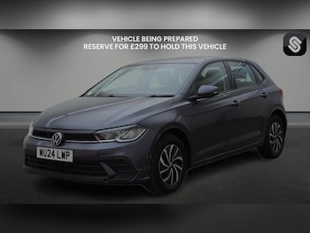 Used Volkswagen Polo 2024 for sale - 77201054: Photo