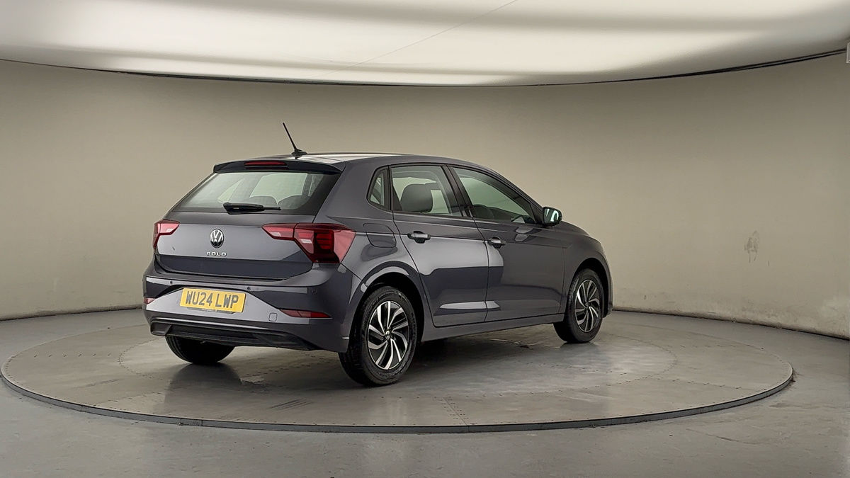 Used Volkswagen Polo 2024 for sale - 77201054: Photo 39