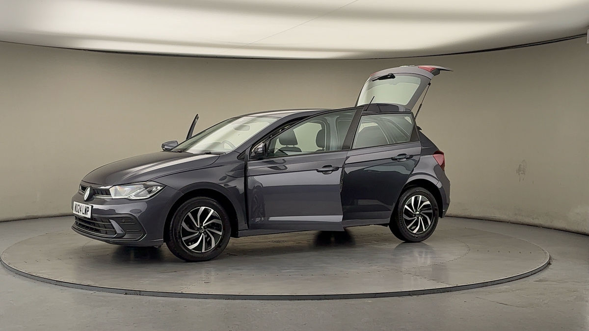 Used Volkswagen Polo 2024 for sale - 77201054: Photo 48