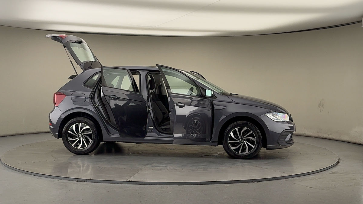 Used Volkswagen Polo 2024 for sale - 77201054: Photo 55