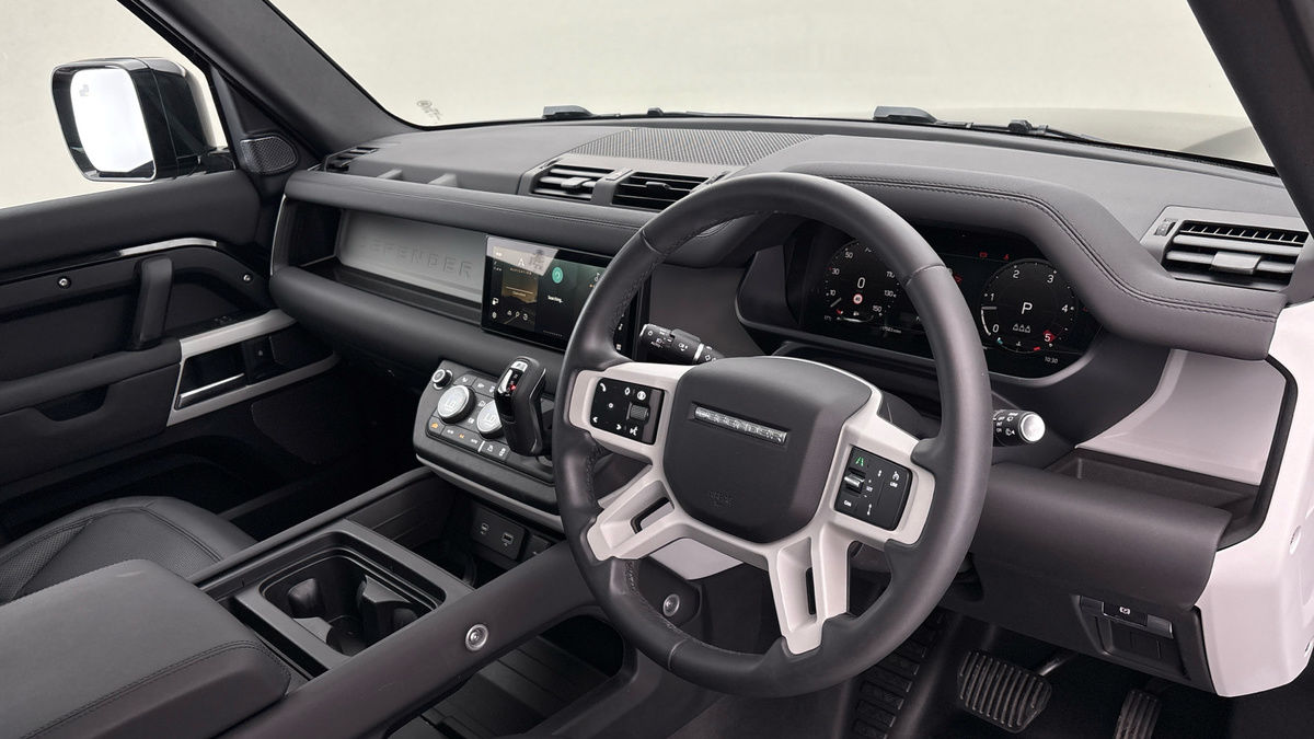 Used Land Rover Defender 2023 for sale - 77118324: Photo 10