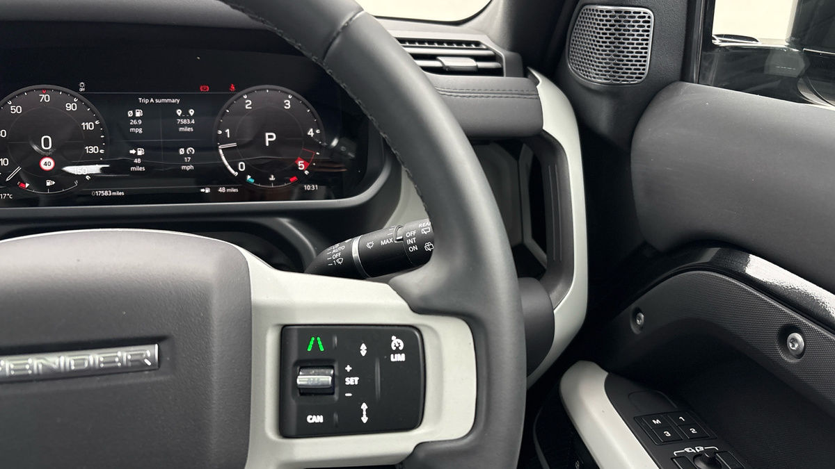 Used Land Rover Defender 2023 for sale - 77118324: Photo 28