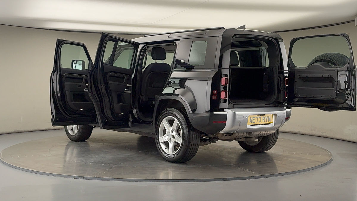 Used Land Rover Defender 2023 for sale - 77118324: Photo 85