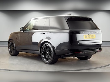 Used Land Rover Range Rover 2025 for sale - 78632783: Photo