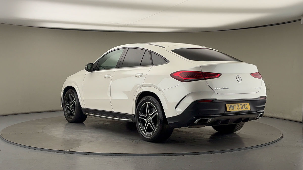 Used Mercedes-Benz GLE 2023 for sale - 76950918: Photo 2