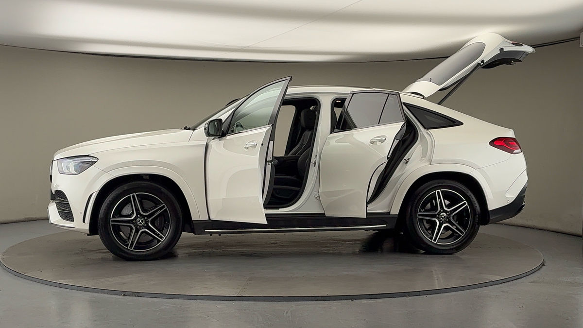 Used Mercedes-Benz GLE 2023 for sale - 76950918: Photo 48