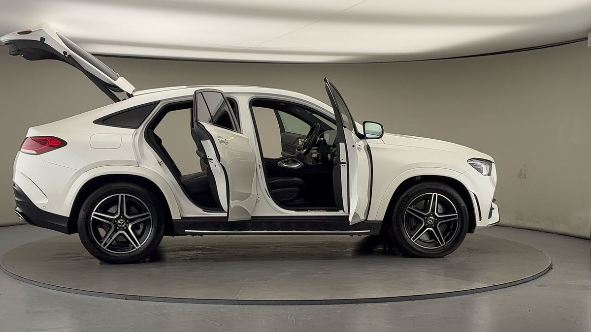 Used Mercedes-Benz GLE 2023 for sale - 76950918: Photo 57