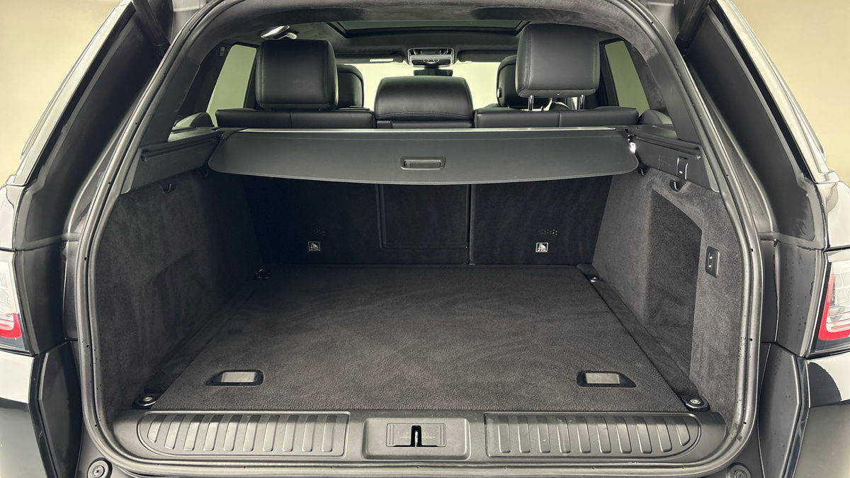 Used Land Rover Range Rover Sport 2021 for sale - 76924157: Photo 11