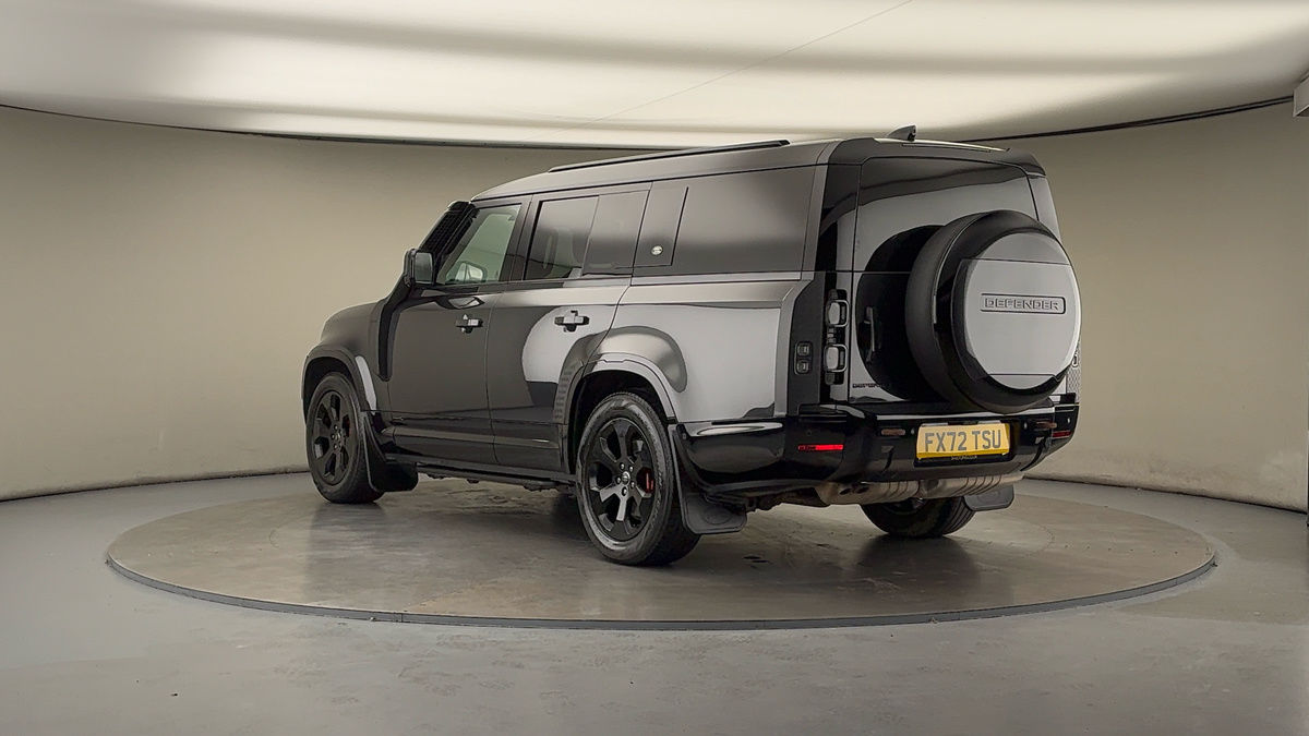 Used Land Rover Defender 130 2023 for sale - 76280764: Photo 2