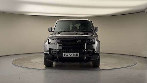 Used Land Rover Defender 130 2023 for sale - 76280764: Photo 3