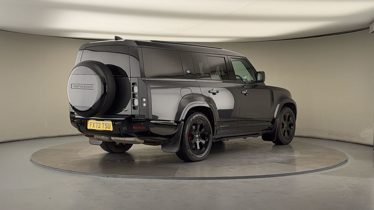 Used Land Rover Defender 130 2023 for sale - 76280764: Photo 43