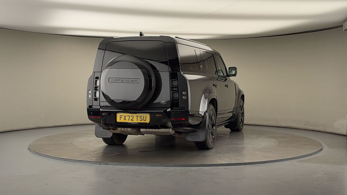 Used Land Rover Defender 130 2023 for sale - 76280764: Photo 44