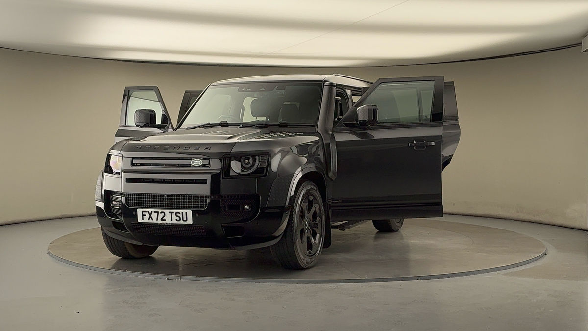 Used Land Rover Defender 130 2023 for sale - 76280764: Photo 54