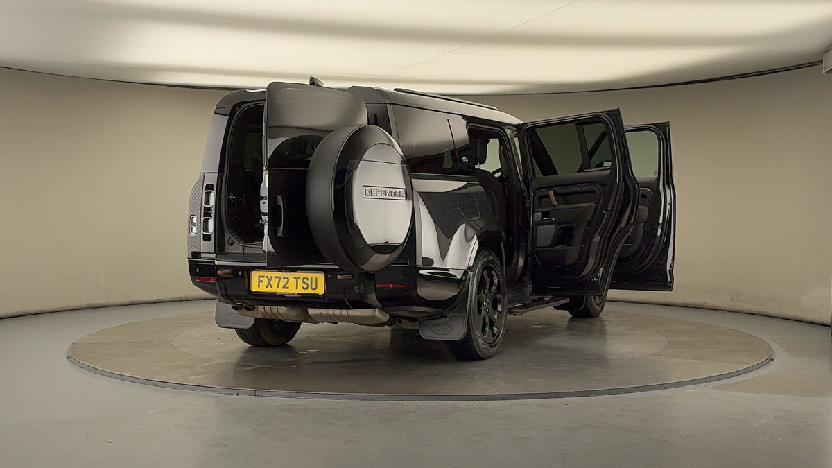 Used Land Rover Defender 130 2023 for sale - 76280764: Photo 63