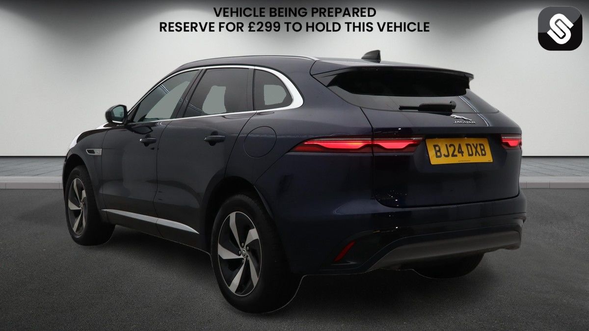 Used Jaguar F-Pace 2024 for sale - 77921032: Photo 3