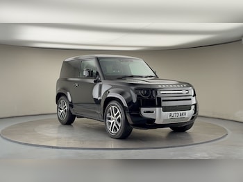 Used Land Rover Defender 90 2023 for sale - 76455042: Photo