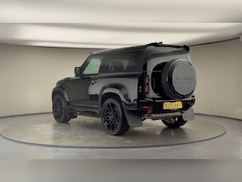 Used Land Rover Defender 90 2023 for sale - 76455042: Photo