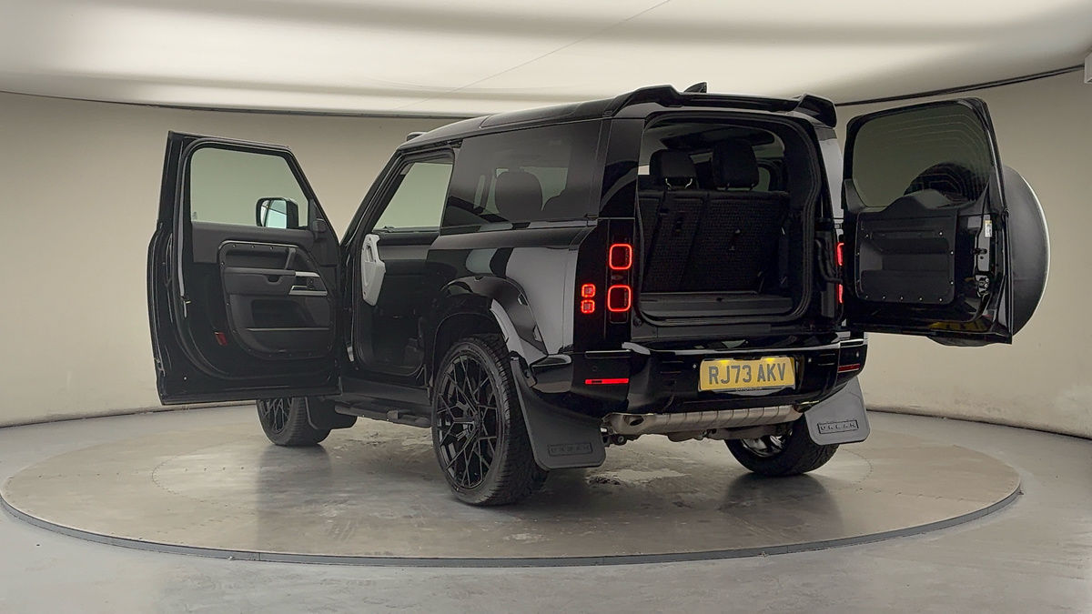 Used Land Rover Defender 2023 for sale - 76455042: Photo 45