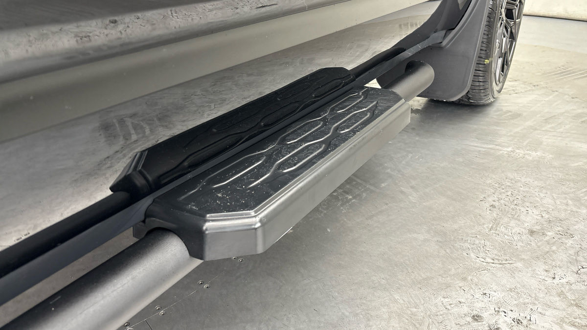 Used Land Rover Defender 2023 for sale - 76455042: Photo 49