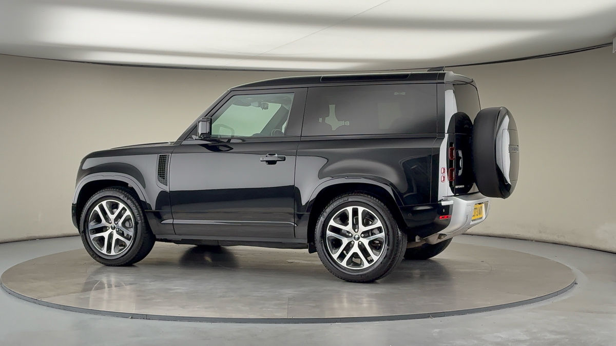 Used Land Rover Defender 2023 for sale - 76455042: Photo 55