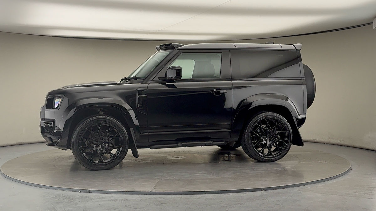 Used Land Rover Defender 2023 for sale - 76455042: Photo 65