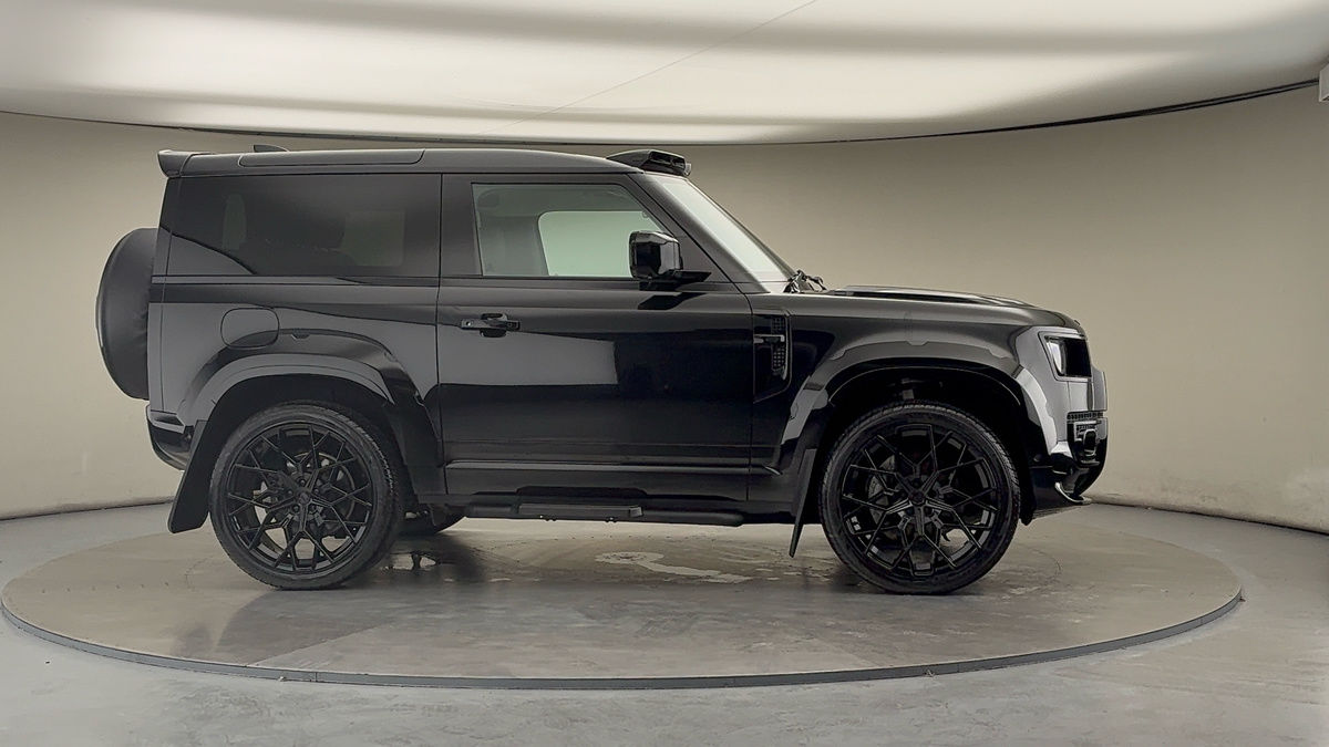 Used Land Rover Defender 2023 for sale - 76455042: Photo 81