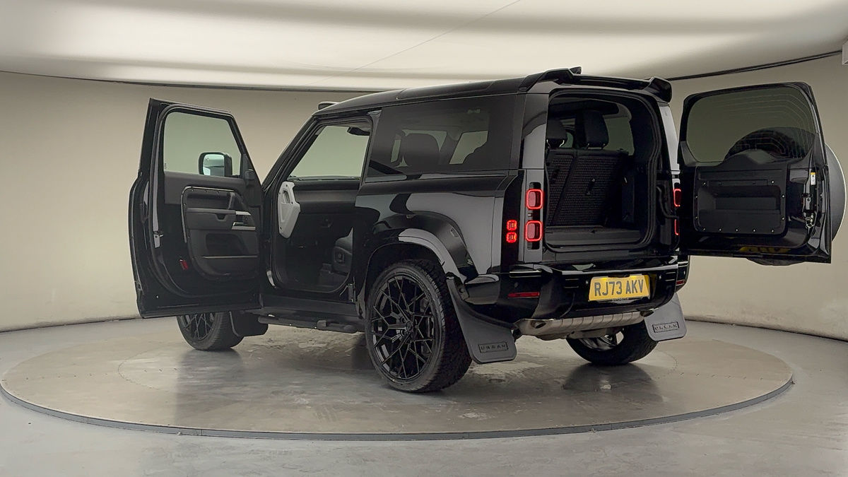 Used Land Rover Defender 2023 for sale - 76455042: Photo 96