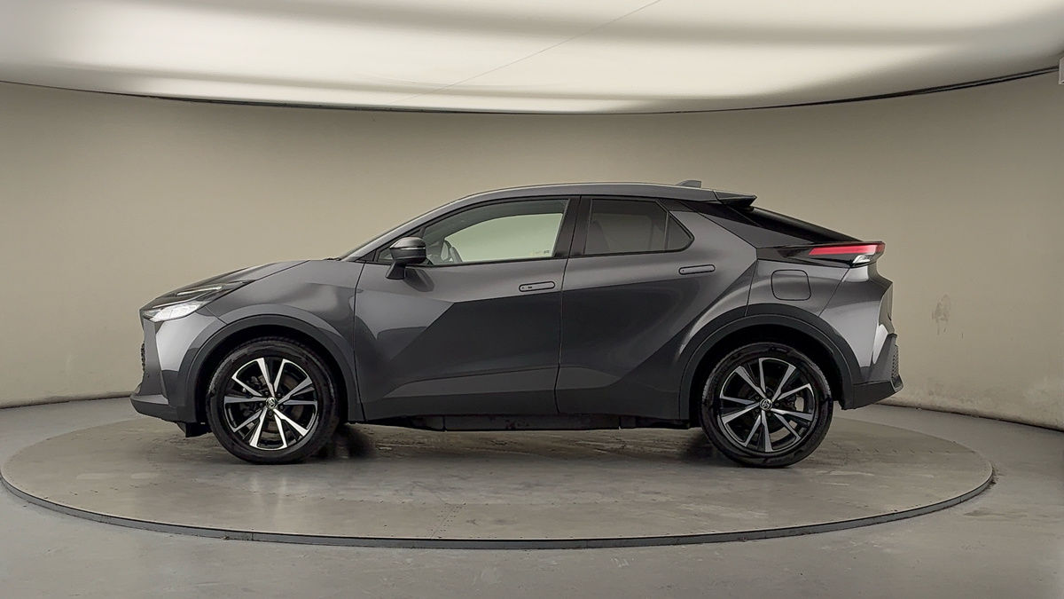 Used Toyota C-HR 2025 for sale - 77423144: Photo 15