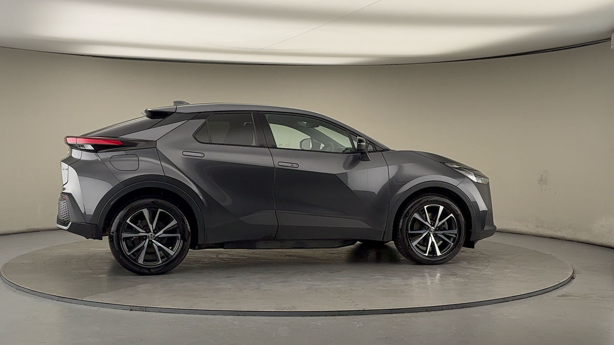 Used Toyota C-HR 2025 for sale - 77423144: Photo 37
