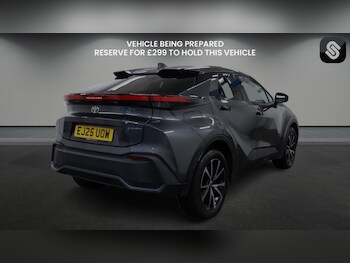 Used Toyota C-HR 2025 for sale - 77423144: Photo