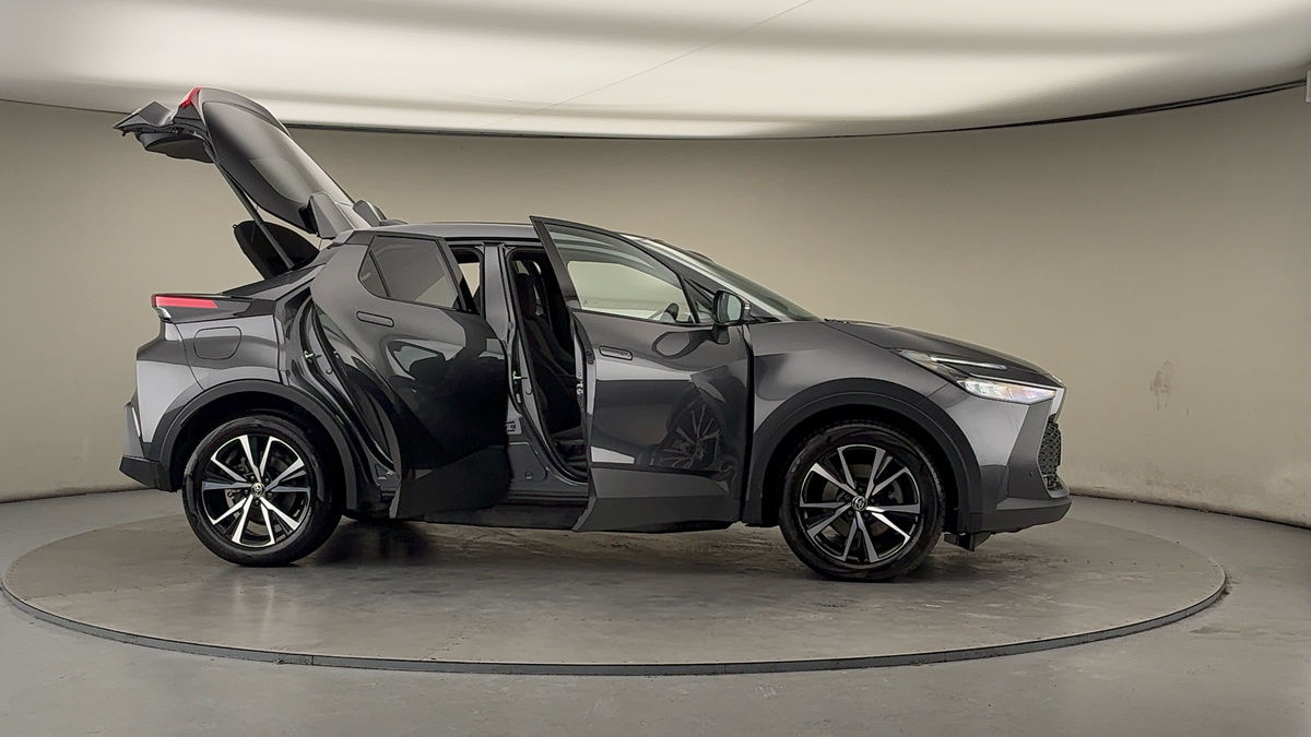 Used Toyota C-HR 2025 for sale - 77423144: Photo 55