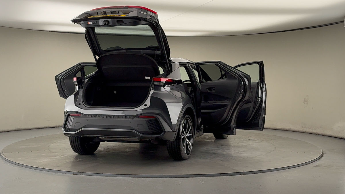 Used Toyota C-HR 2025 for sale - 77423144: Photo 59