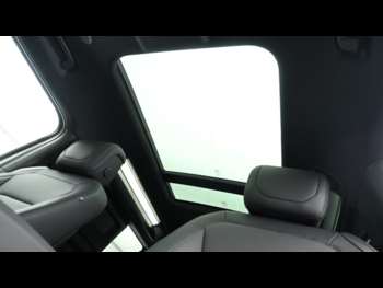Used Land Rover Defender 90 2023 for sale - 74505628: Photo