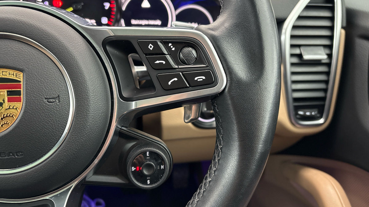 Used Porsche Cayenne 2022 for sale - 77342444: Photo 14