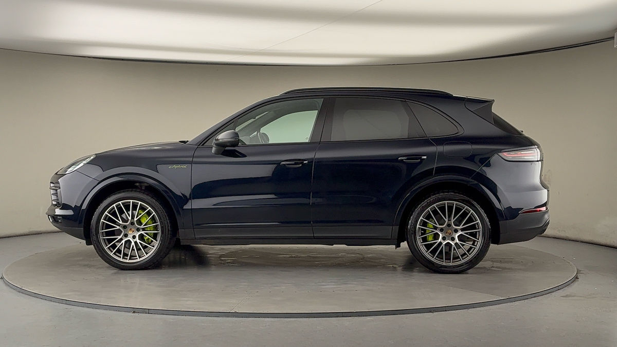 Used Porsche Cayenne 2022 for sale - 77342444: Photo 29