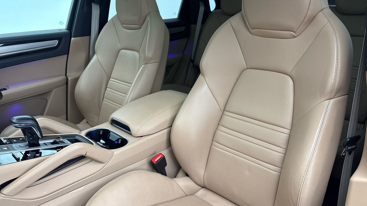 Used Porsche Cayenne 2022 for sale - 77342444: Photo 7